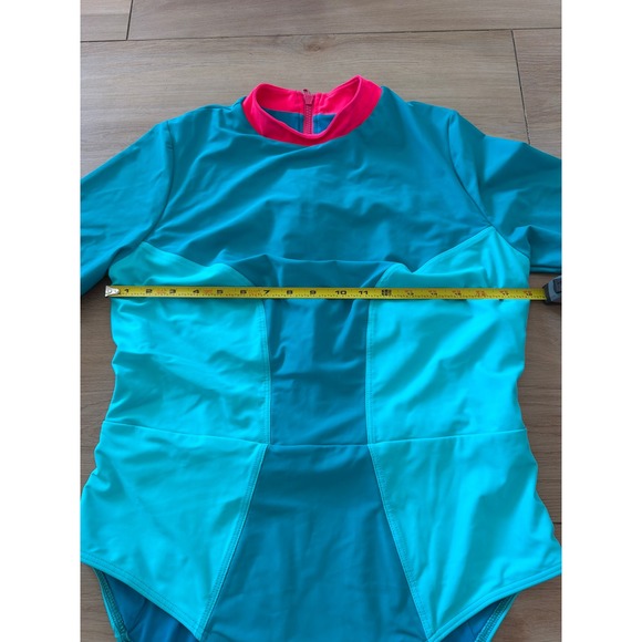 Chromat Womens Colorblock Short Sleeve One Piece Swimsuit Teal Pink 1X - Picture 8 of 8